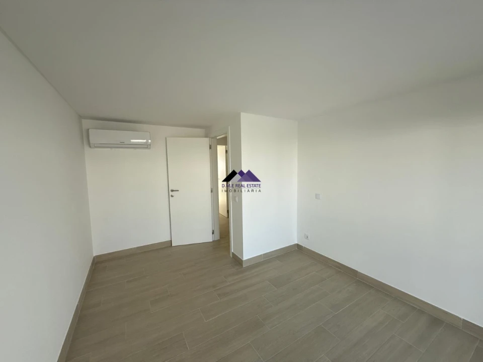 Moradia T4 para Venda em Vila Nova de Cacela Foto 23