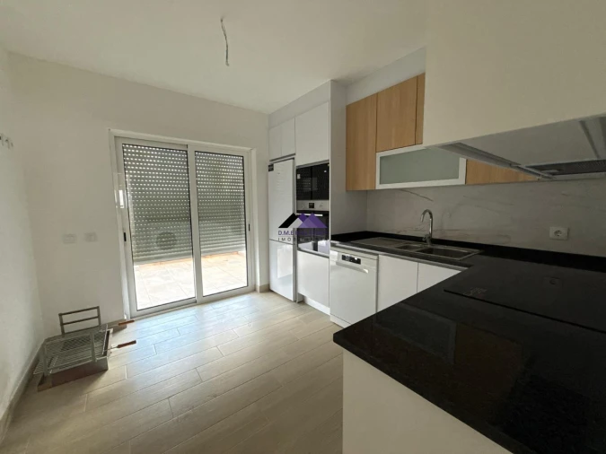 Moradia T4 para Venda em Vila Nova de Cacela Foto 9