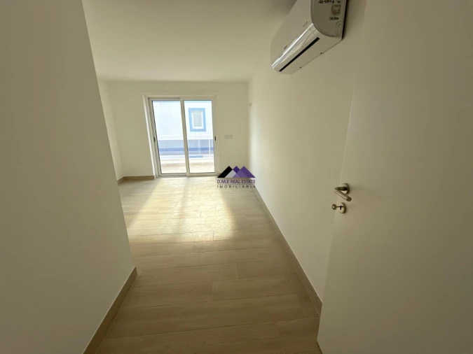 Moradia T4 para Venda em Vila Nova de Cacela Foto 18