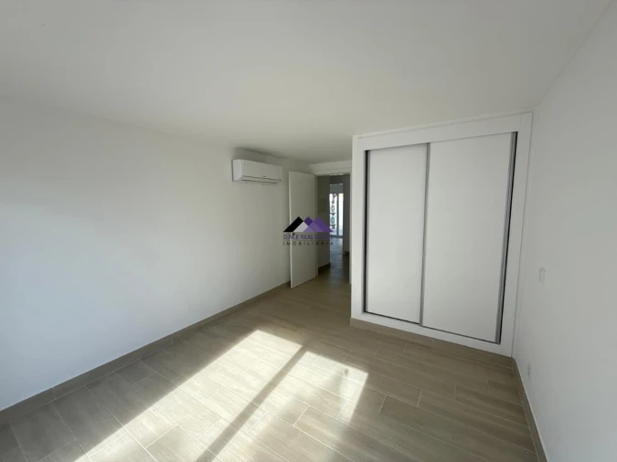 Moradia T4 para Venda em Vila Nova de Cacela Foto 20