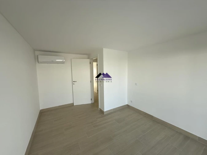 Moradia T4 para Venda em Vila Nova de Cacela Foto 23