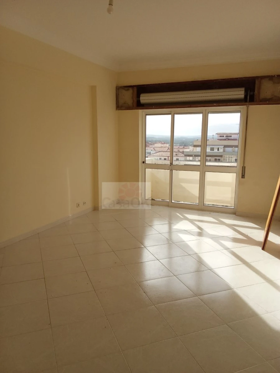 Apartamento T3 para Venda em Nossa Senhora do Pópulo, Coto e São Gregório Foto 1