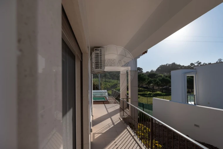 Moradia T3 para Venda em Foz do Arelho Foto 26