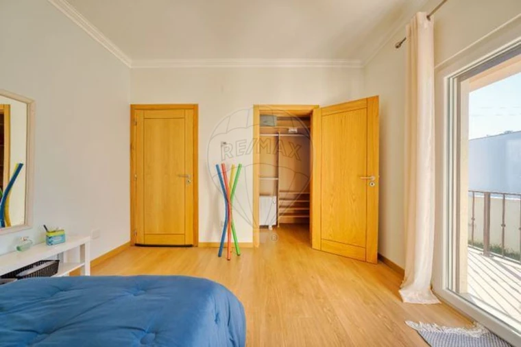 Moradia T3 para Venda em Foz do Arelho Foto 19