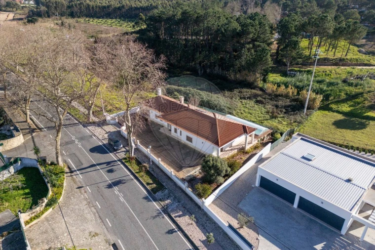 Moradia T3 para Venda em Foz do Arelho Foto 5