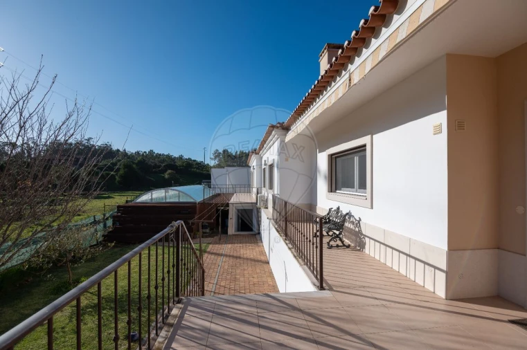 Moradia T3 para Venda em Foz do Arelho Foto 40