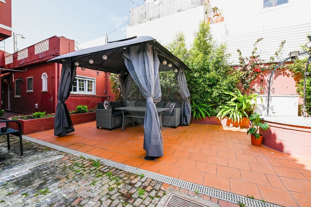 Moradia T11 para Venda em Caparica e Trafaria Foto 6