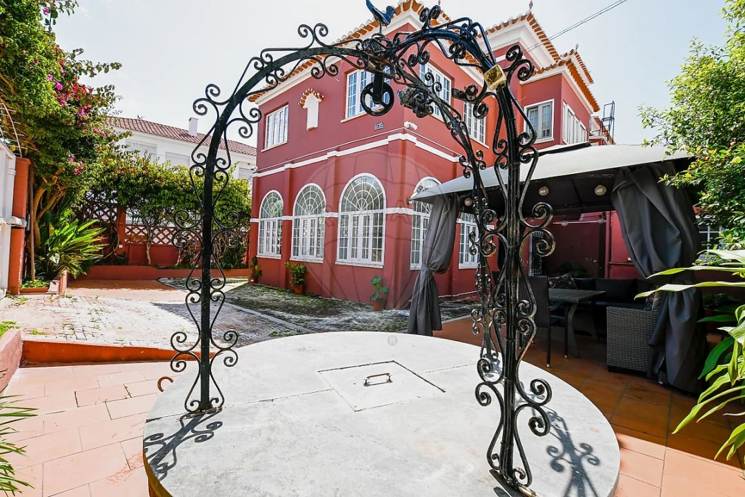 Moradia T11 para Venda em Caparica e Trafaria Foto 3