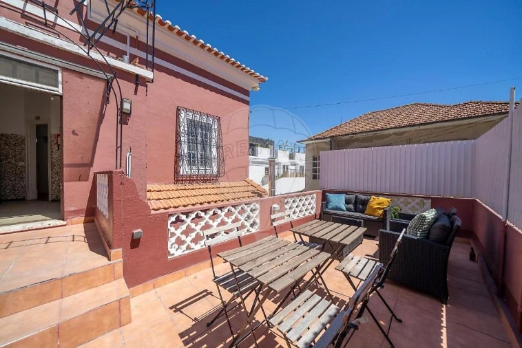 Moradia T11 para Venda em Caparica e Trafaria Foto 46