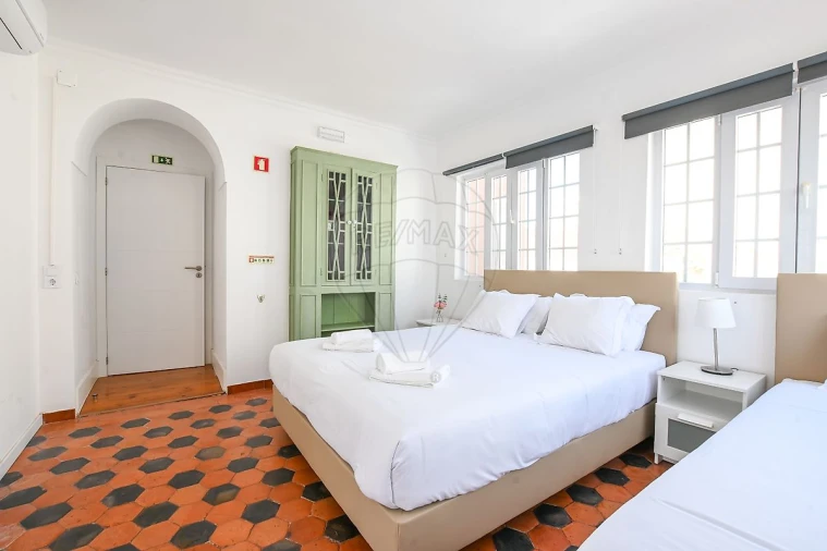 Moradia T11 para Venda em Caparica e Trafaria Foto 25