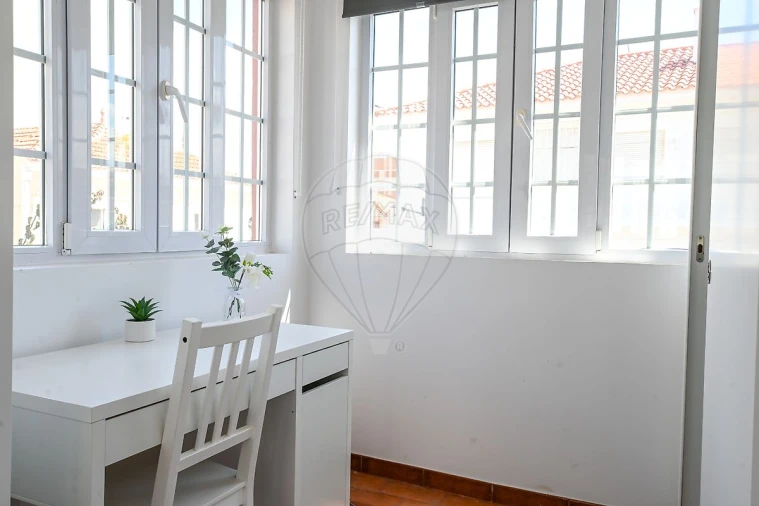 Moradia T11 para Venda em Caparica e Trafaria Foto 26