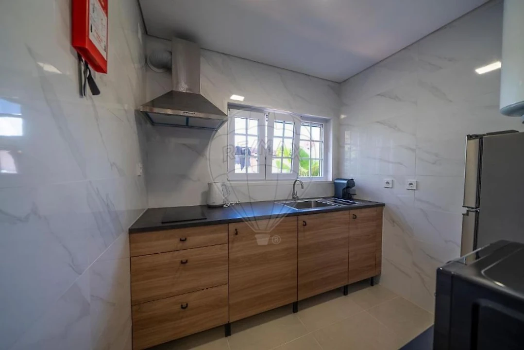 Moradia T11 para Venda em Caparica e Trafaria Foto 22