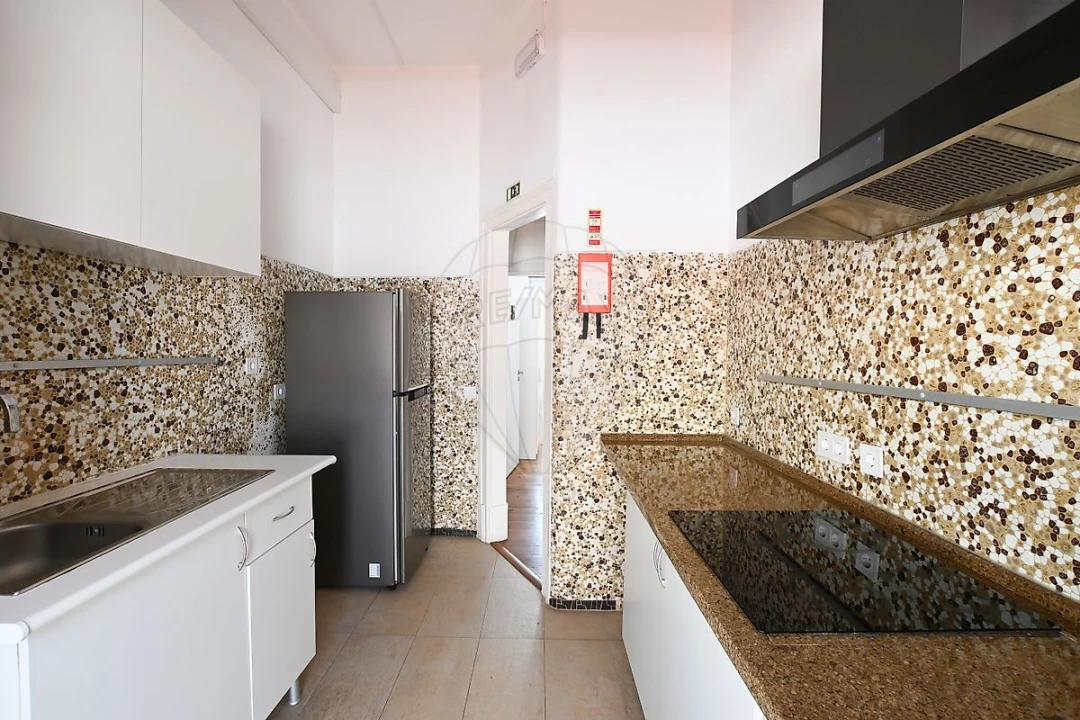 Moradia T11 para Venda em Caparica e Trafaria Foto 44