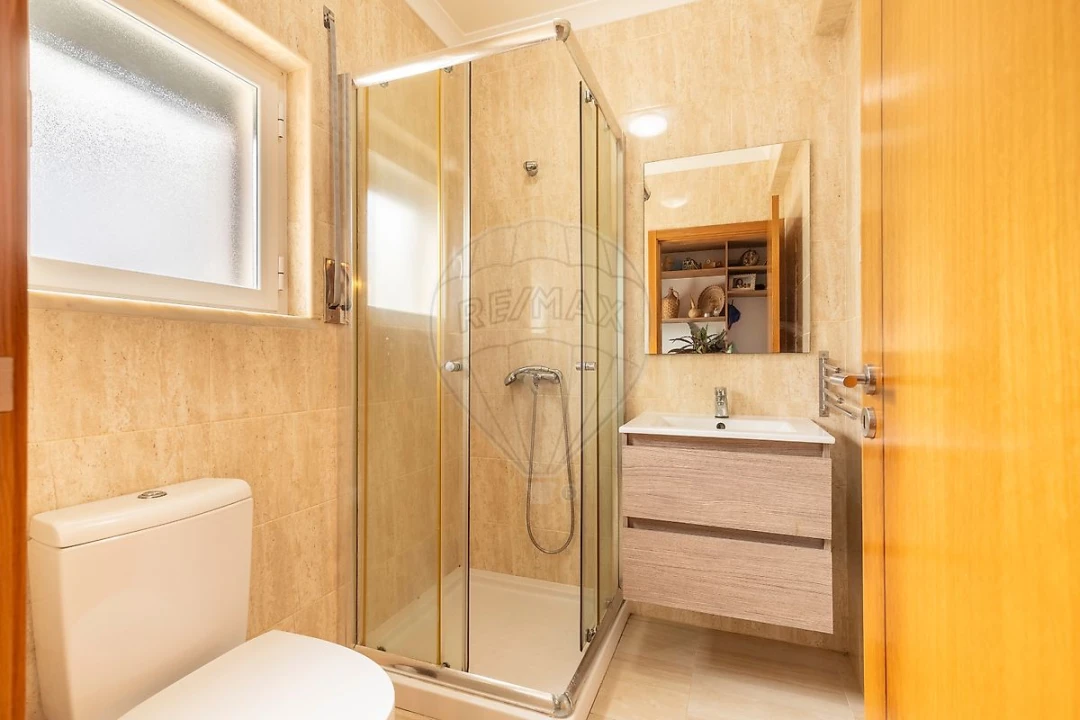 Moradia T3 para Venda em A dos Cunhados e Maceira Foto 10