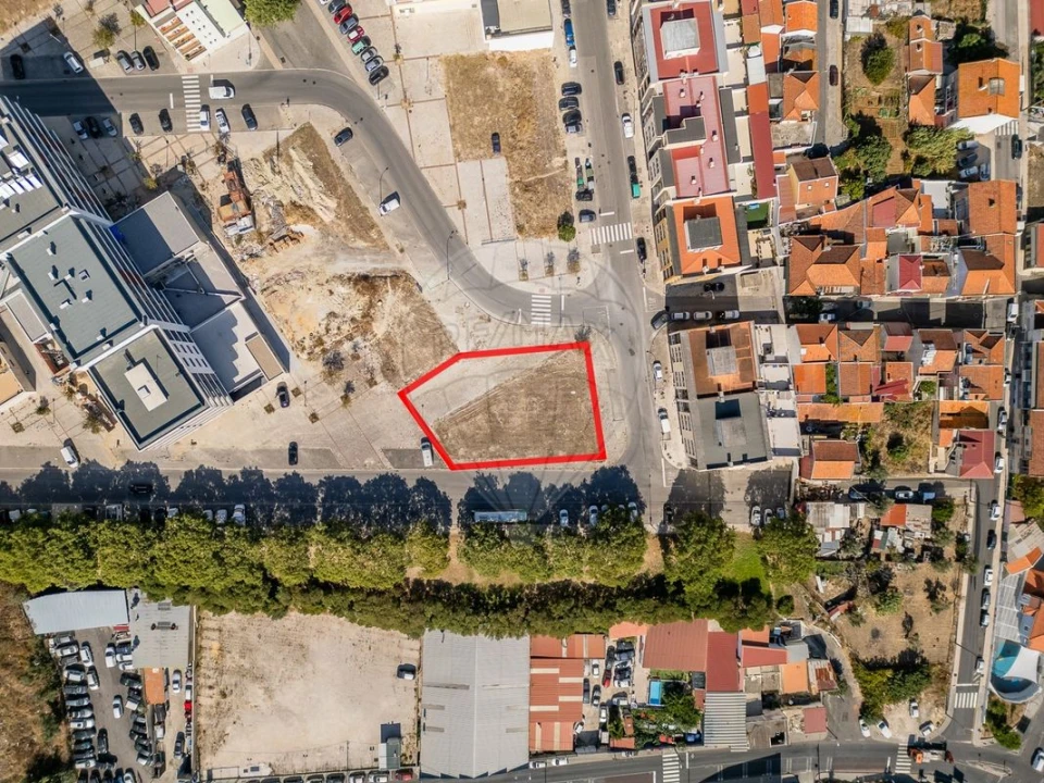 Terreno para Venda em Camarate, Unhos e Apelação Foto 4