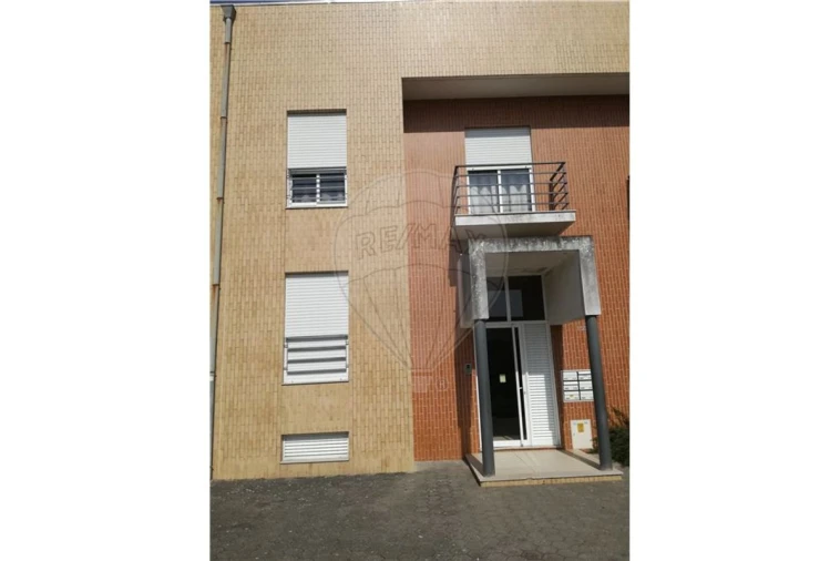 Apartamento T1 para Arrendamento em Ílhavo (São Salvador) Foto 4