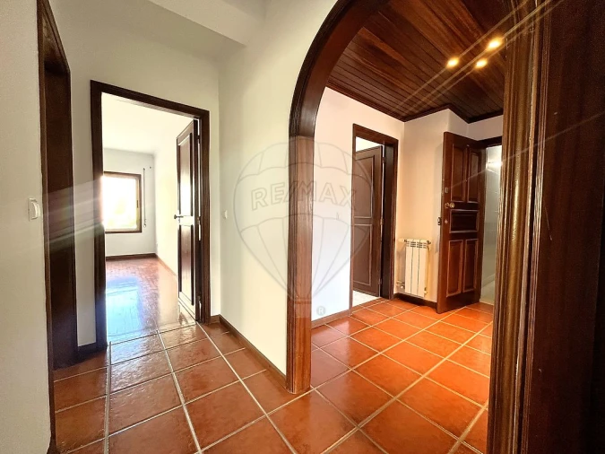 Apartamento T2 para Arrendamento em Glória e Vera Cruz Foto 13