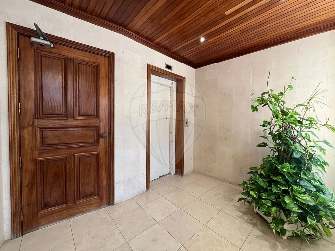 Apartamento T2 para Arrendamento em Glória e Vera Cruz Foto 3