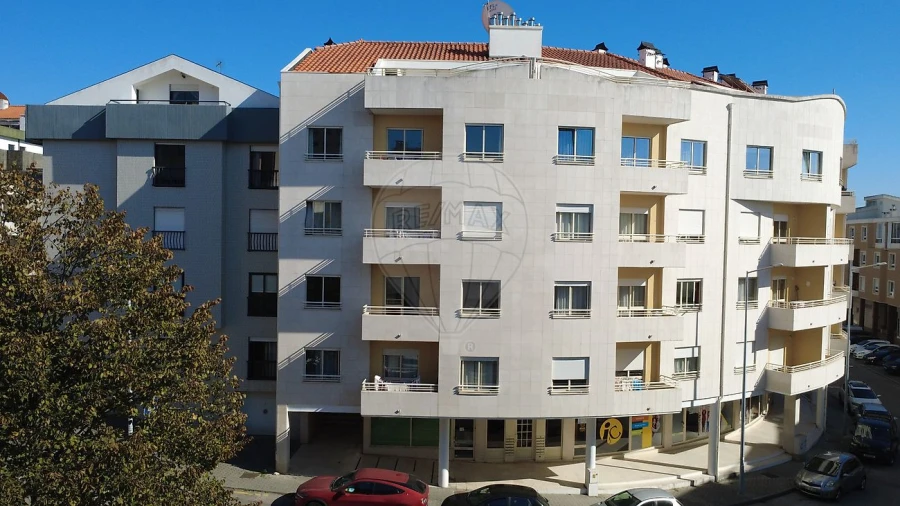 Apartamento T2 para Arrendamento em Glória e Vera Cruz Foto 2