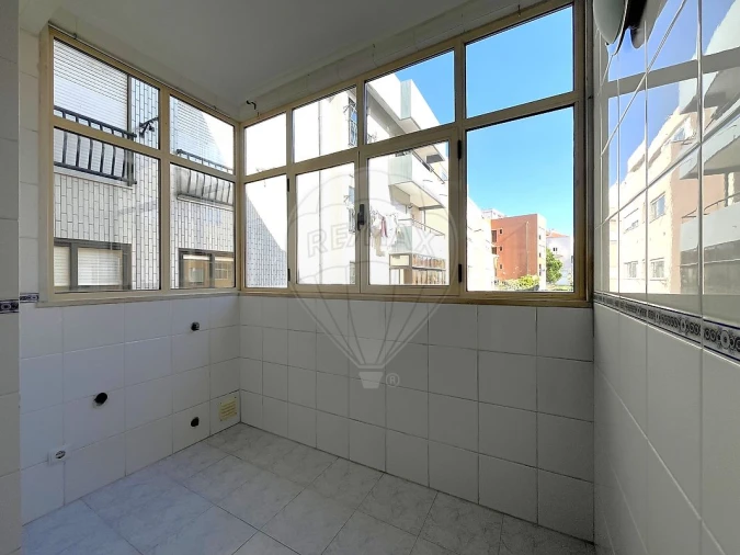 Apartamento T2 para Arrendamento em Glória e Vera Cruz Foto 12