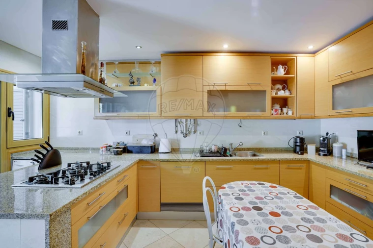 Moradia T3 para Venda em Vila Franca de Xira Foto 13