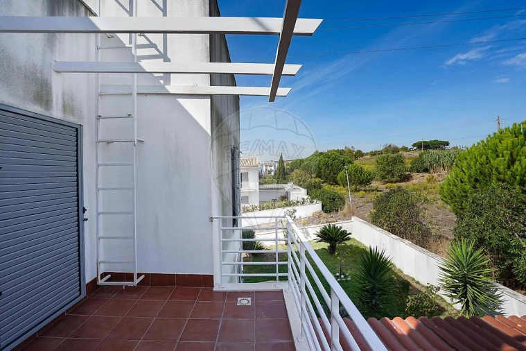 Moradia T3 para Venda em Vila Franca de Xira Foto 23