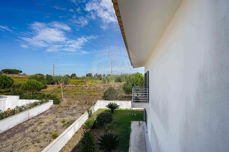 Moradia T3 para Venda em Vila Franca de Xira Foto 32