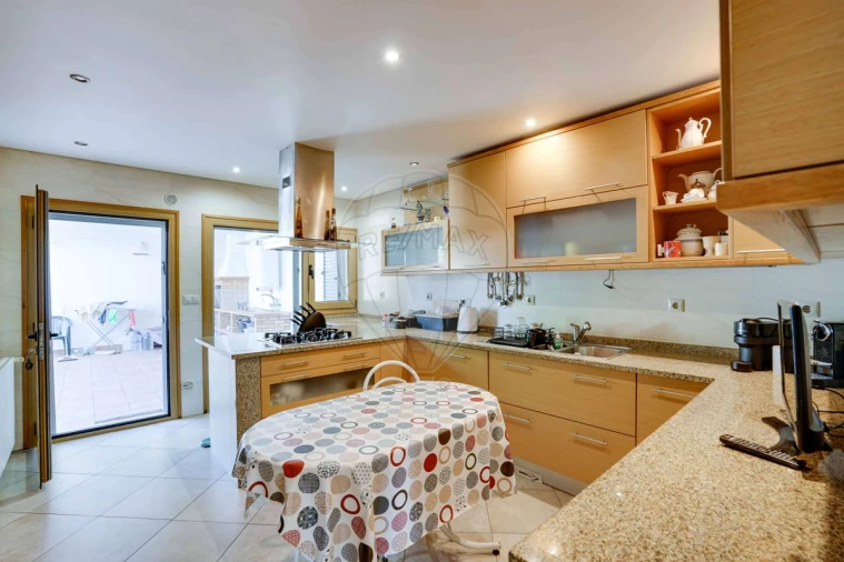 Moradia T3 para Venda em Vila Franca de Xira Foto 14