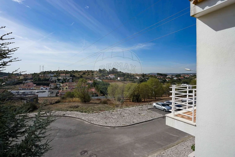 Moradia T3 para Venda em Vila Franca de Xira Foto 31