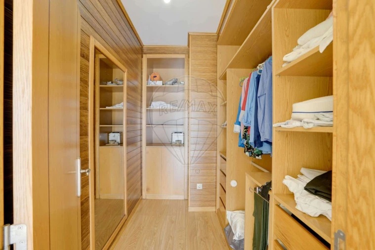 Moradia T3 para Venda em Vila Franca de Xira Foto 18