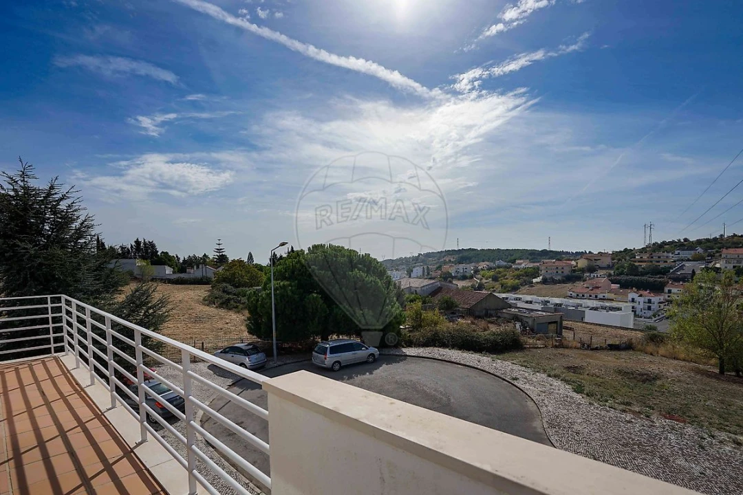 Moradia T3 para Venda em Vila Franca de Xira Foto 41