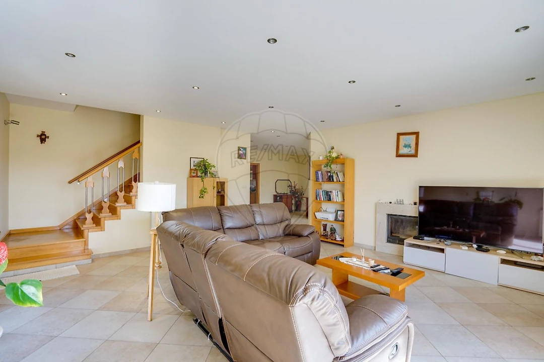 Moradia T3 para Venda em Vila Franca de Xira Foto 5