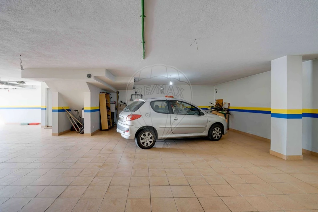 Moradia T3 para Venda em Vila Franca de Xira Foto 38