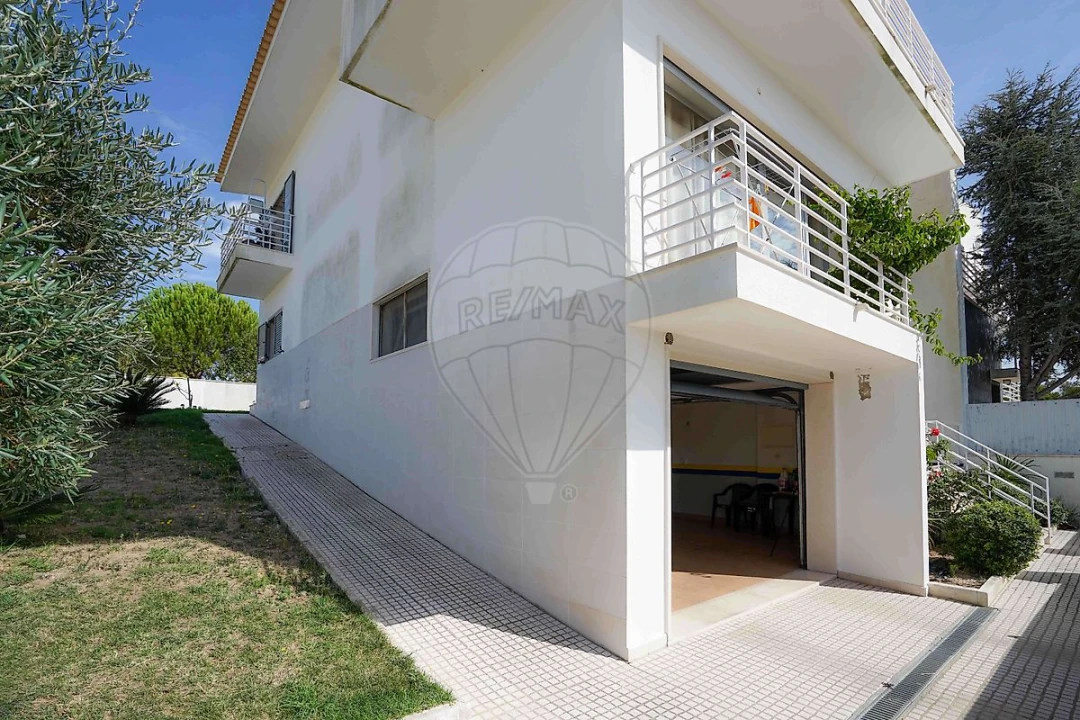 Moradia T3 para Venda em Vila Franca de Xira Foto 29