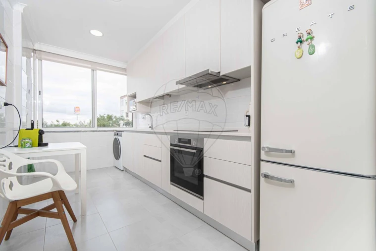 Apartamento T3 para Venda em Vialonga Foto 9