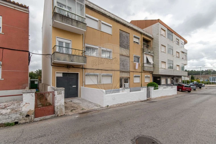 Apartamento T3 para Venda em Vialonga Foto 18