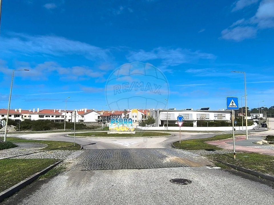 Apartamento T2 para Venda em Pataias e Martingança Foto 37