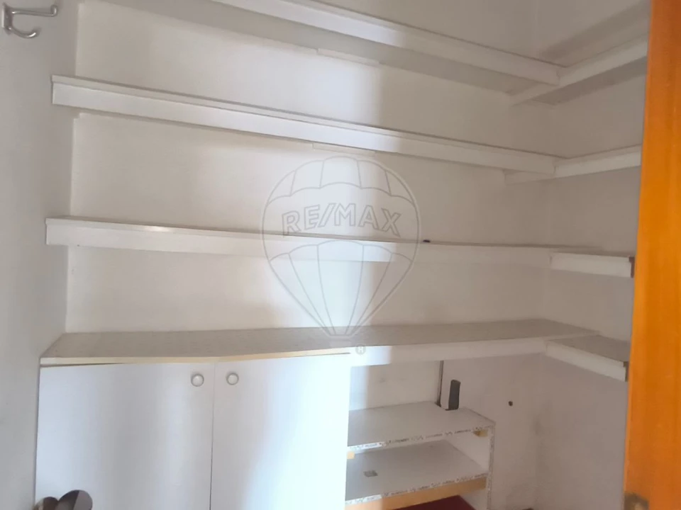 Apartamento T2 para Venda em Pataias e Martingança Foto 13