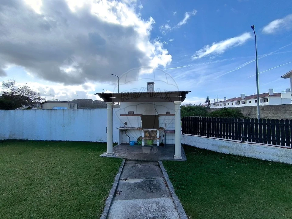 Apartamento T2 para Venda em Pataias e Martingança Foto 29