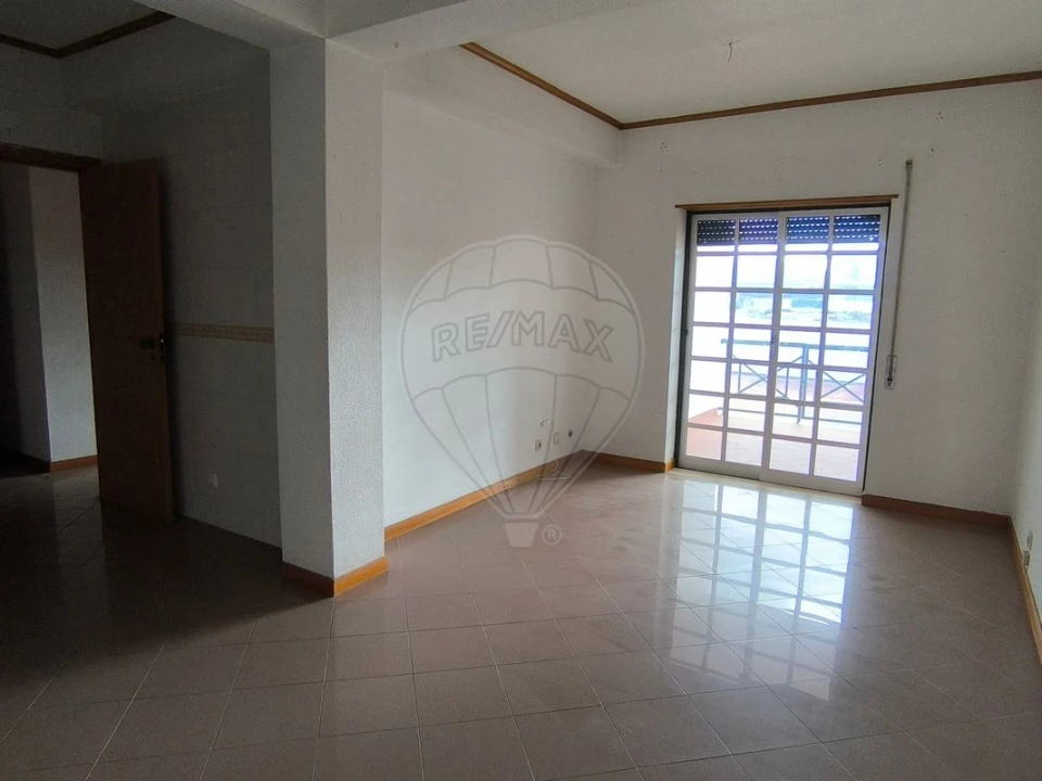 Apartamento T2 para Venda em Pataias e Martingança Foto 16