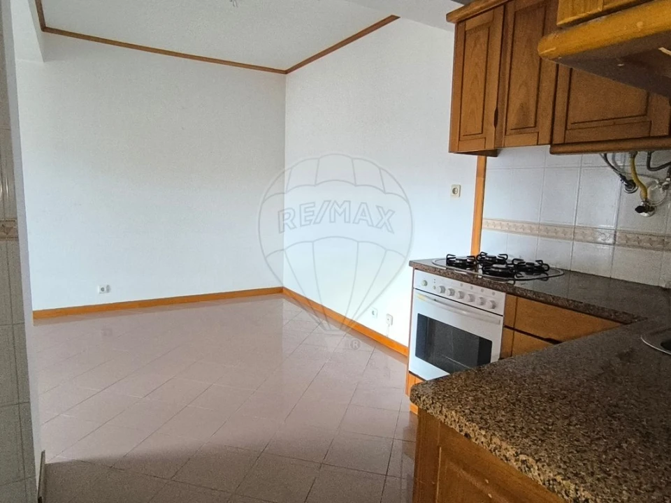 Apartamento T2 para Venda em Pataias e Martingança Foto 14