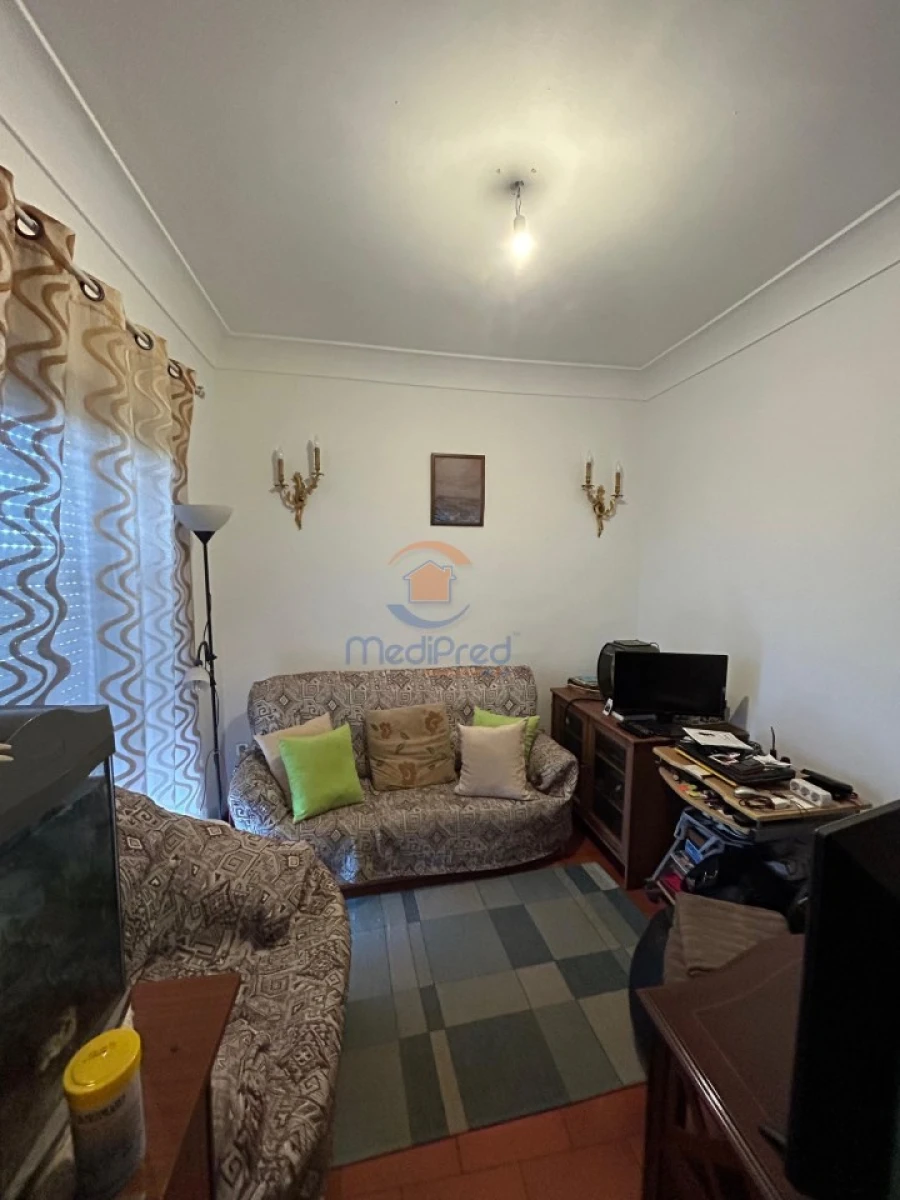 Moradia T5 para Venda em Loures Foto 6