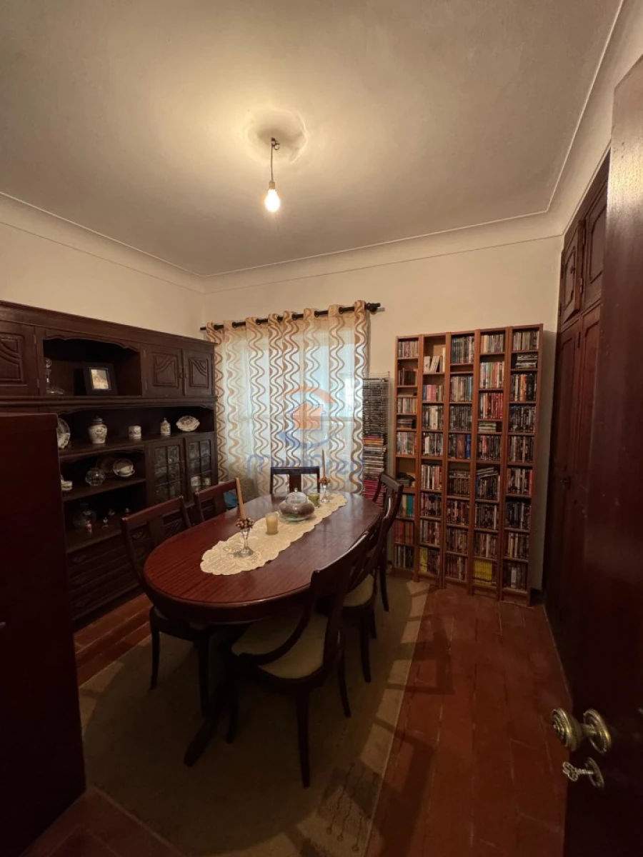 Moradia T5 para Venda em Loures Foto 7