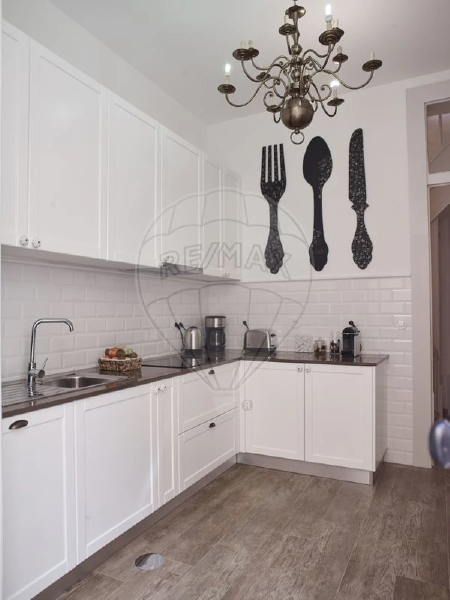 Prédio para Venda em Sé Nova, Santa Cruz, Almedina e São Bartolomeu Foto 7