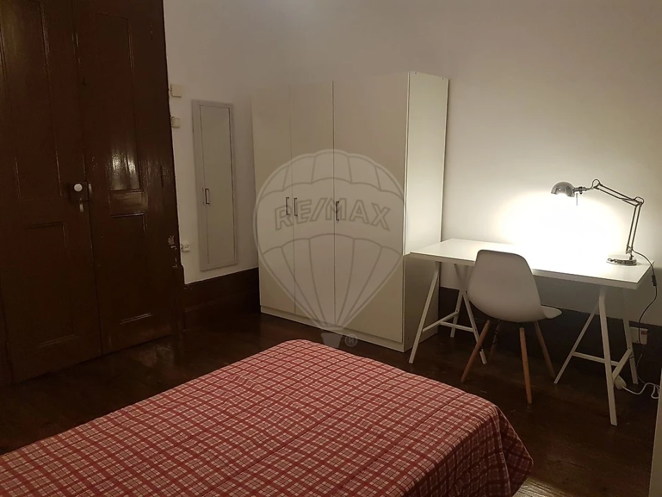 Prédio para Venda em Sé Nova, Santa Cruz, Almedina e São Bartolomeu Foto 16