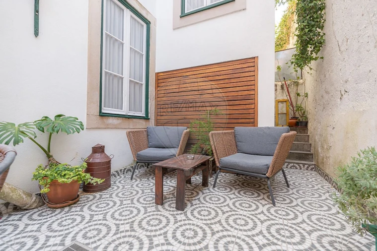 Prédio para Venda em Sé Nova, Santa Cruz, Almedina e São Bartolomeu Foto 7