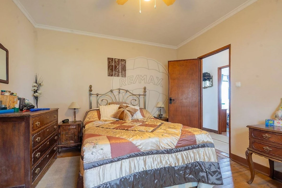 Moradia T3 para Venda em São Miguel de Poiares Foto 9