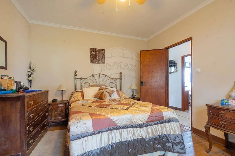 Moradia T3 para Venda em São Miguel de Poiares Foto 9