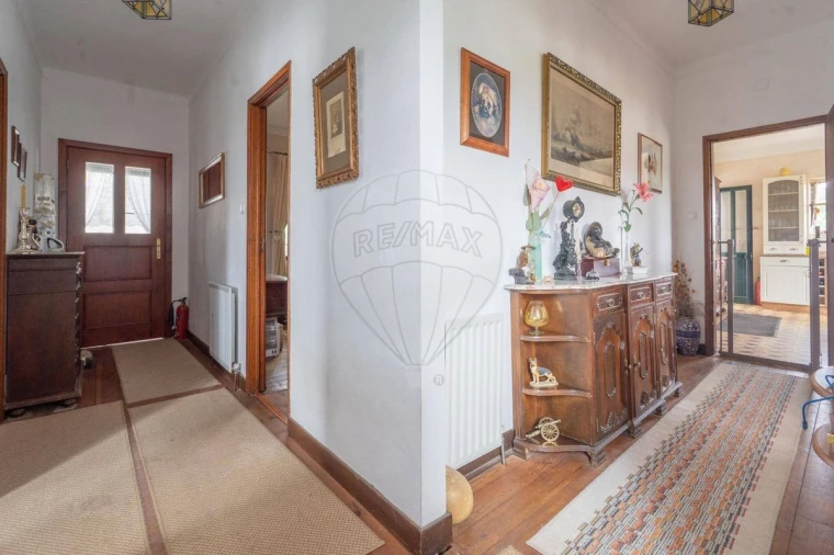 Moradia T3 para Venda em São Miguel de Poiares Foto 3