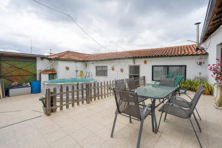 Moradia T3 para Venda em São Miguel de Poiares Foto 32